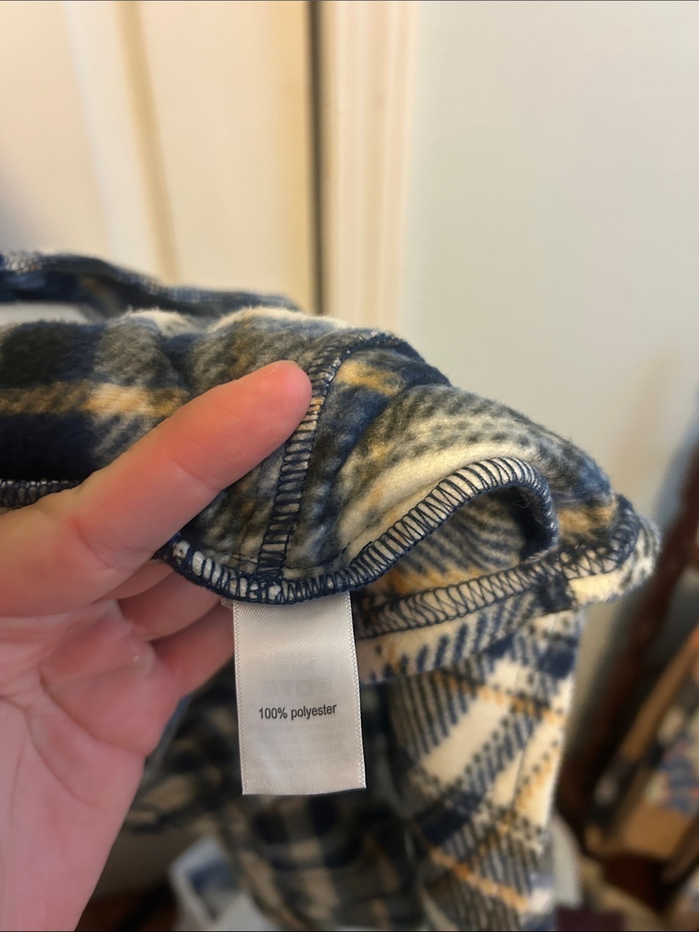 Maurice’s 2XL Plaid Teddy Jacket in Navy and Cream - Picture 6 of 6